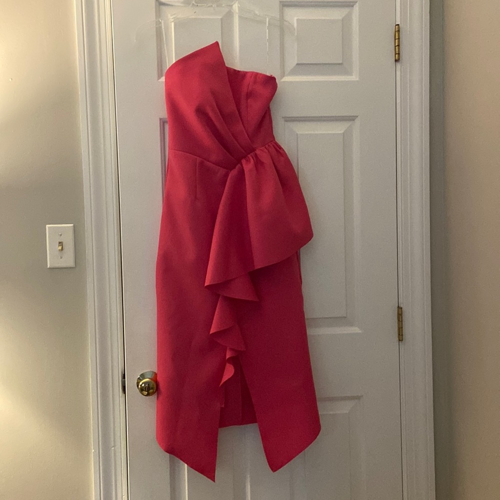 ELLIATT DRESS NEW WITH TAGS size small (but runs rlly small so def would fit xs)